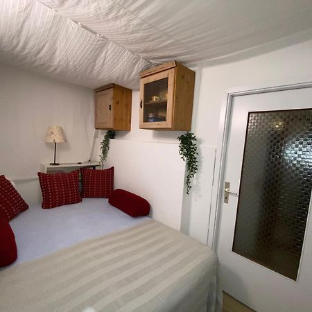 Fiala Home Ноймюнстер Екстер'єр фото