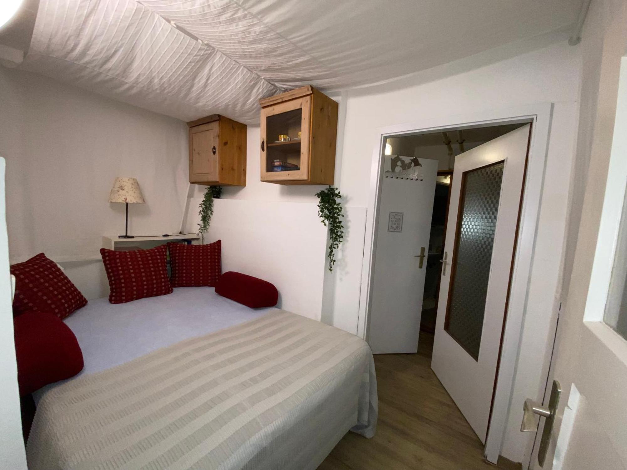 Fiala Home Ноймюнстер Екстер'єр фото