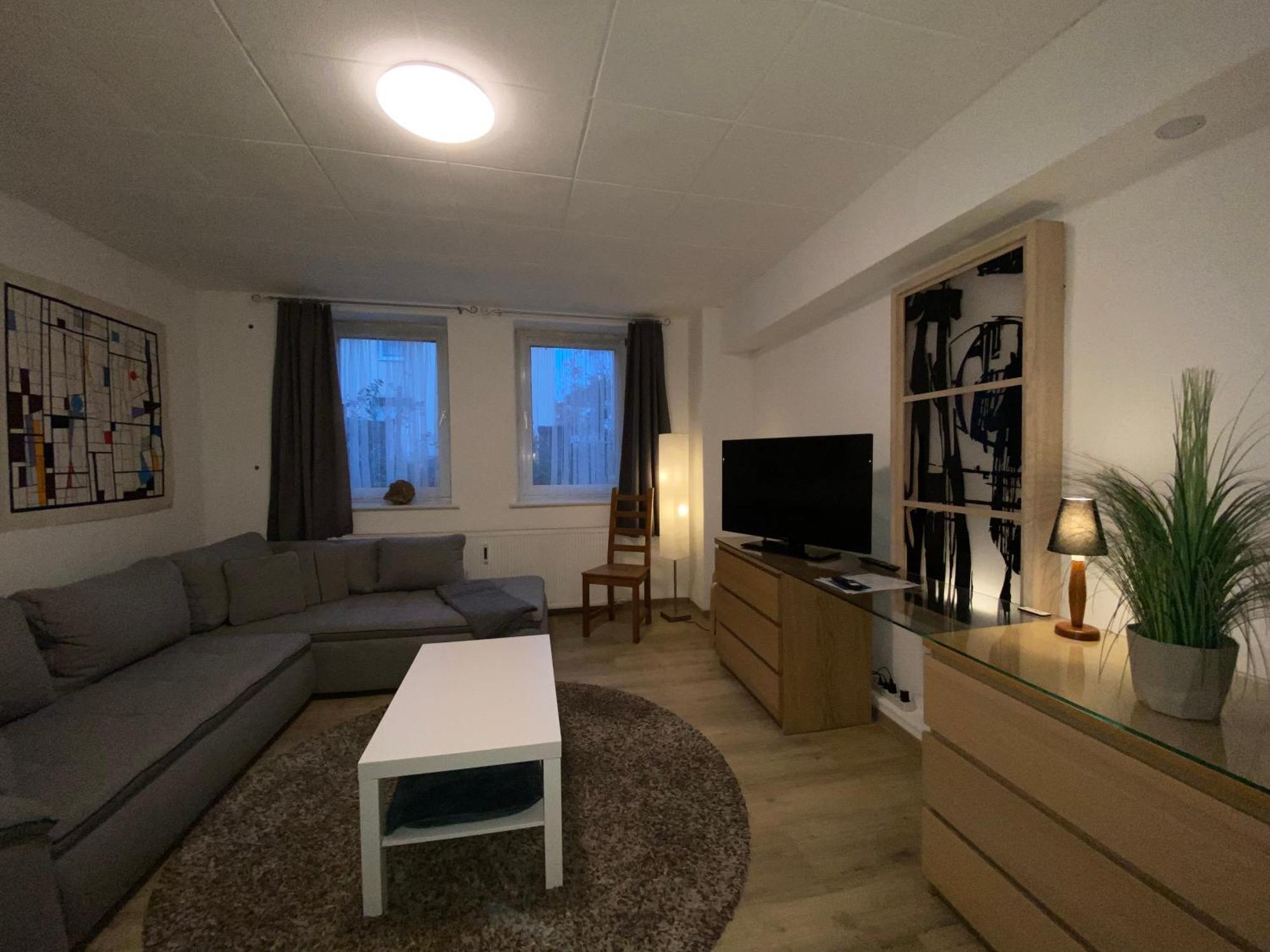 Fiala Home Ноймюнстер Екстер'єр фото