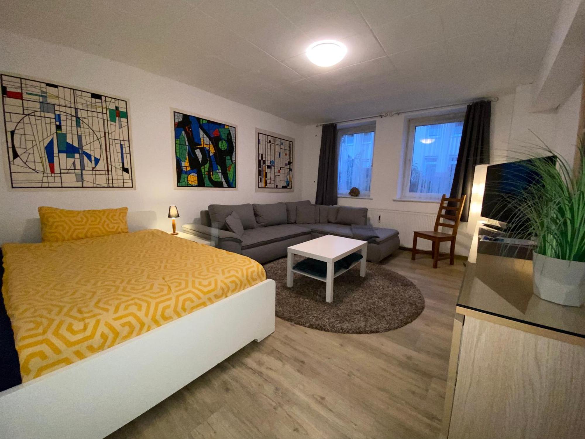 Fiala Home Ноймюнстер Екстер'єр фото